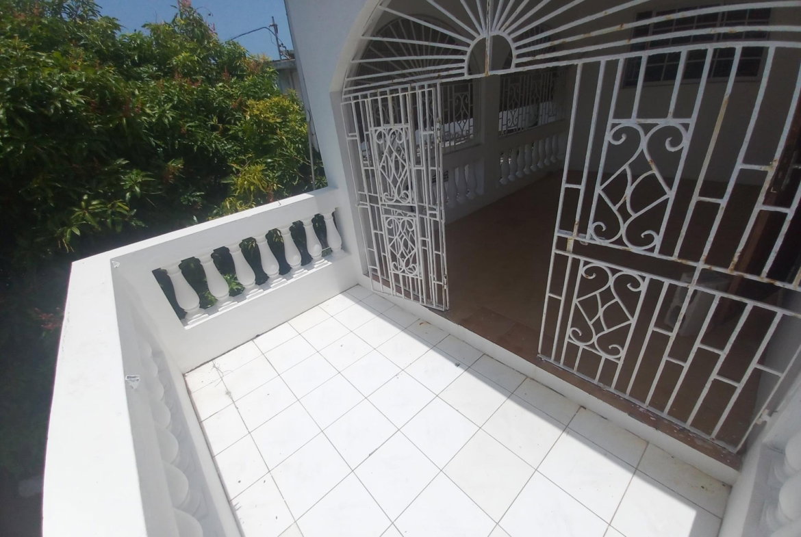 Sixteenth image of 37 Seaview Drive in Bull Bay P.O., St. Andrew, Jamaica - property is For Rent