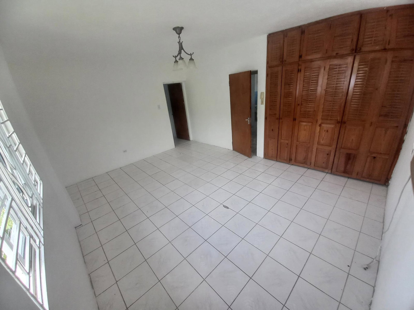 2-Bedroom-Apartment-For-Rent-in-St.-Andrew-Jamaica-Beach-Access-Spacious-Yard Seventeenth image of 37 Seaview Drive in Bull Bay P.O., St. Andrew, Jamaica - property is For Rent