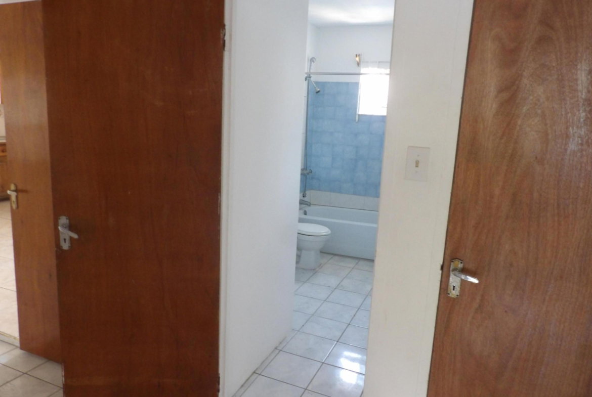 Ninth image of 37 Seaview Drive in Bull Bay P.O., St. Andrew, Jamaica - property is For Rent
