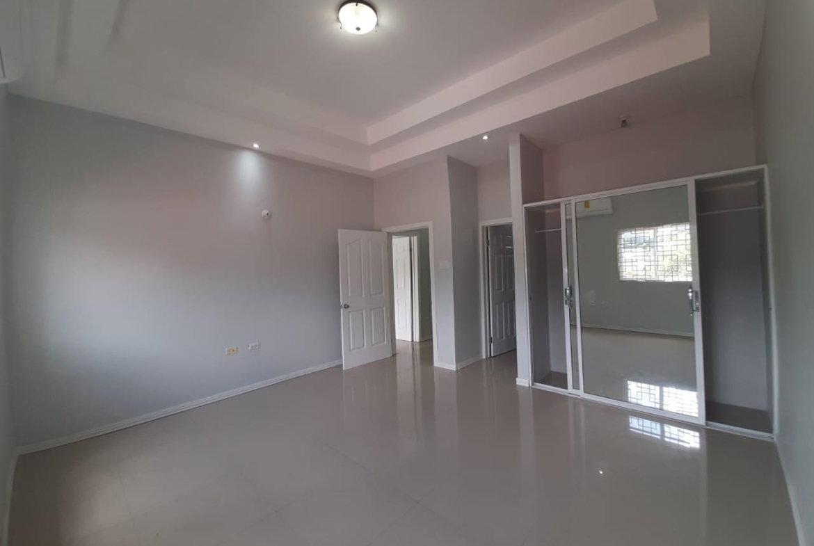 Fourteenth image of 9-3 Leceister Avenue in Kingston 8, St. Andrew, Jamaica - property is For Rent