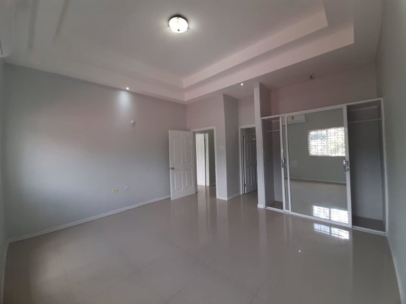 Fourteenth image of 9-3 Leceister Avenue in Kingston 8, St. Andrew, Jamaica - property is For Rent