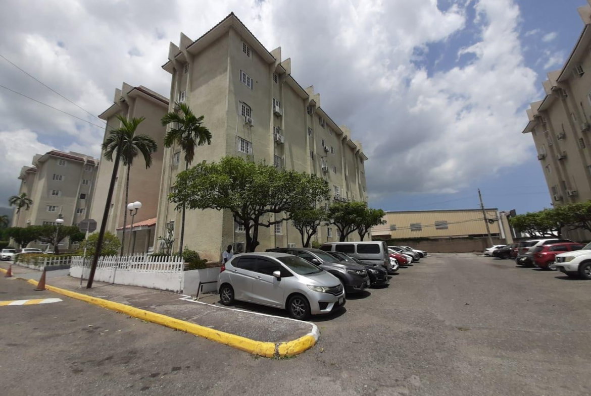 Sixteenth image of 207, Lot D-114 1/2 Constant Spring Road in Constant Spring P.O., St. Andrew, Jamaica - property is For Rent