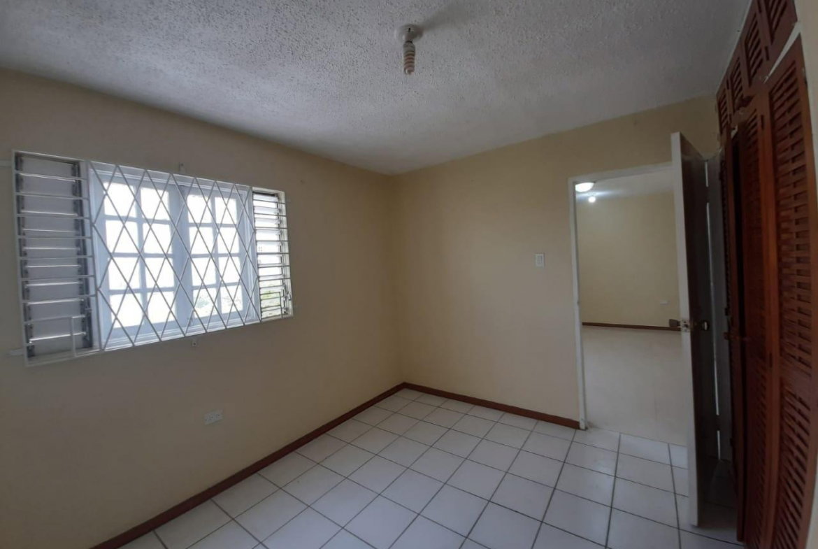 Seventh image of 207, Lot D-114 1/2 Constant Spring Road in Constant Spring P.O., St. Andrew, Jamaica - property is For Rent