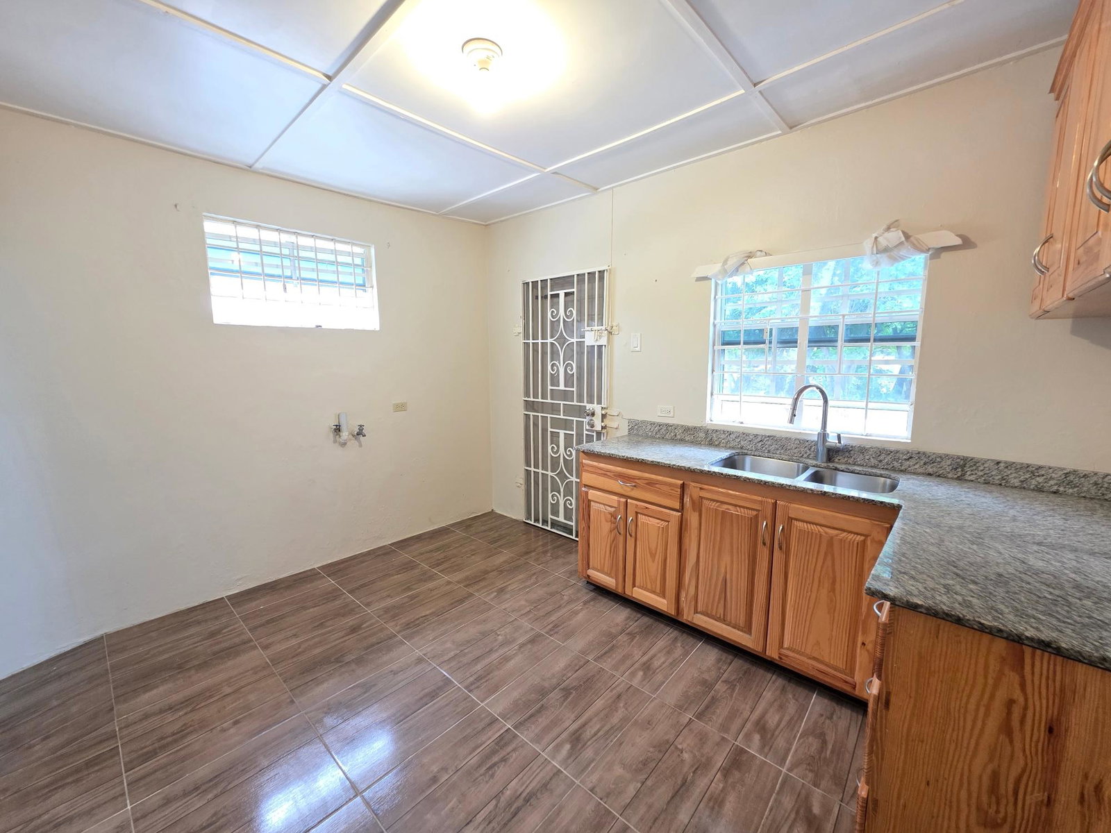 Twelfth image of 1-40 a Upper Waterloo Road in Kingston 10, St. Andrew, Jamaica - property is For Rent