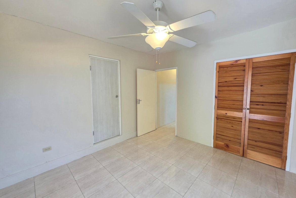 Third image of 1-40 a Upper Waterloo Road in Kingston 10, St. Andrew, Jamaica - property is For Rent