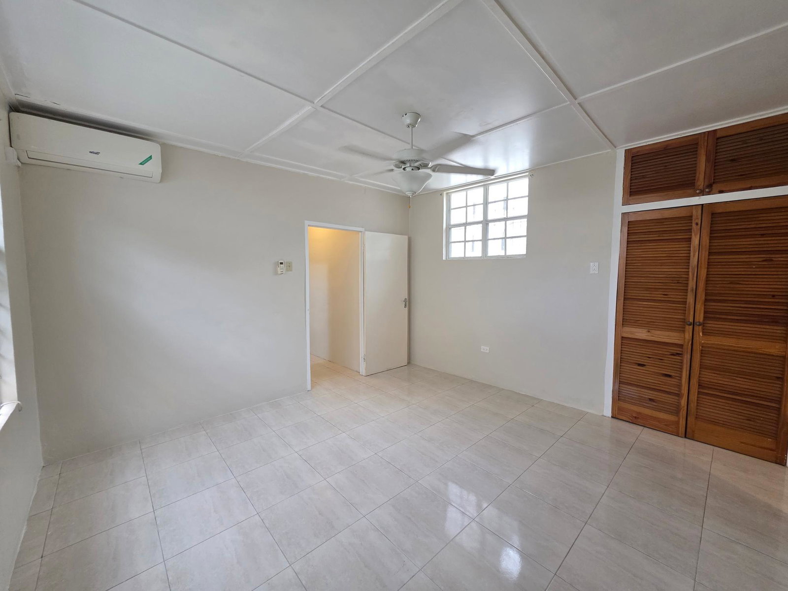 Tenth image of 1-40 a Upper Waterloo Road in Kingston 10, St. Andrew, Jamaica - property is For Rent