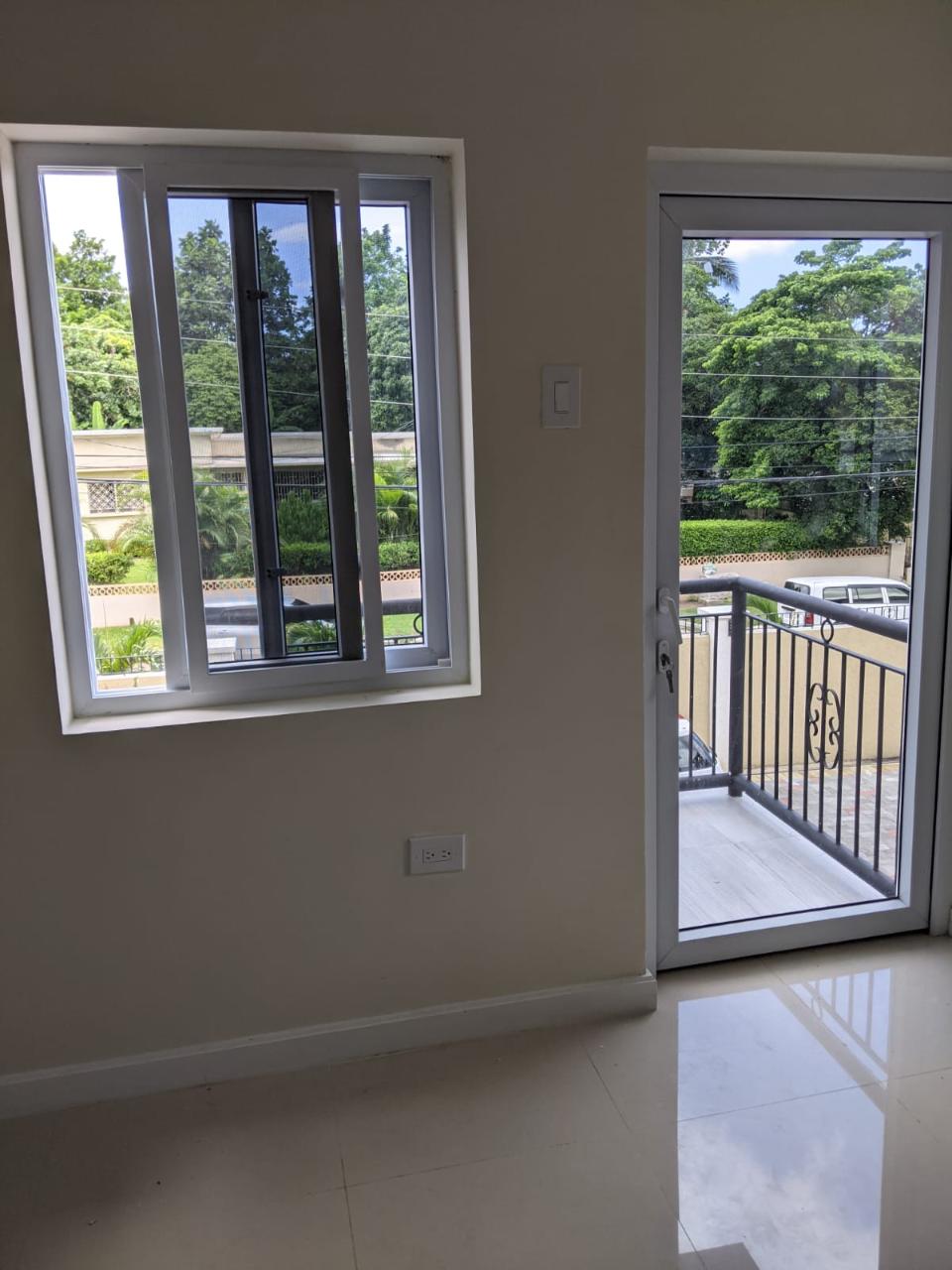 2-Bedroom-Apartment-for-Sale-in-St.-Andrew-Jamaica-Park-Avenue Seventh image of Apt 5-34 Park Avenue in Kingston 19, St. Andrew, Jamaica - property is For Sale