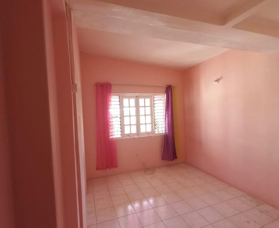 Twelfth image of 131 North East 14th Street, 6 in Greater Portmore, St. Catherine, Jamaica - property is For Rent
