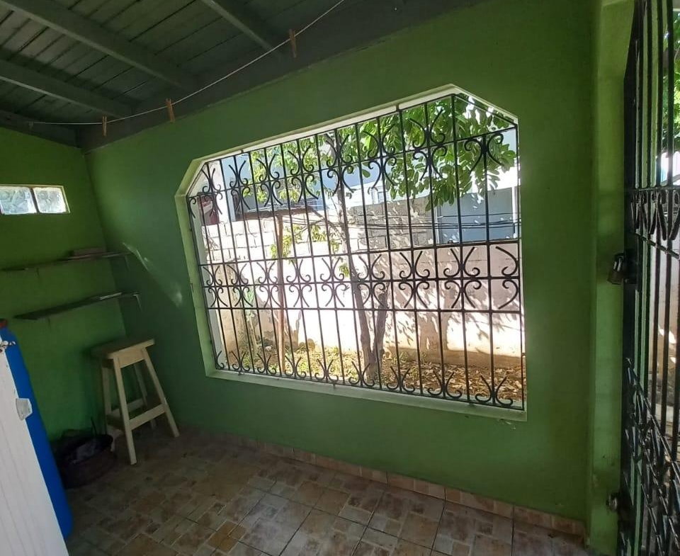 Seventeenth image of 131 North East 14th Street, 6 in Greater Portmore, St. Catherine, Jamaica - property is For Rent