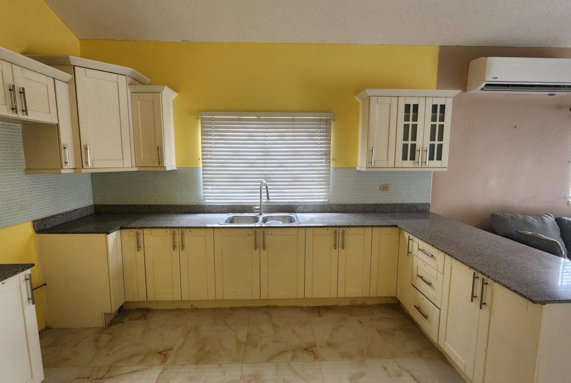 Eighth image of 69 Caymanas Country Club in Caymanas Estates, St. Catherine, Jamaica - property is For Rent