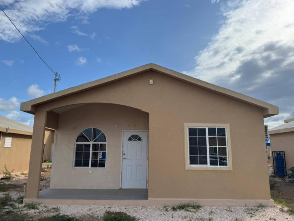 First image of Lot 504 Phoenix Park Vil in Greater Portmore, St. Catherine, Jamaica - property is For Rent