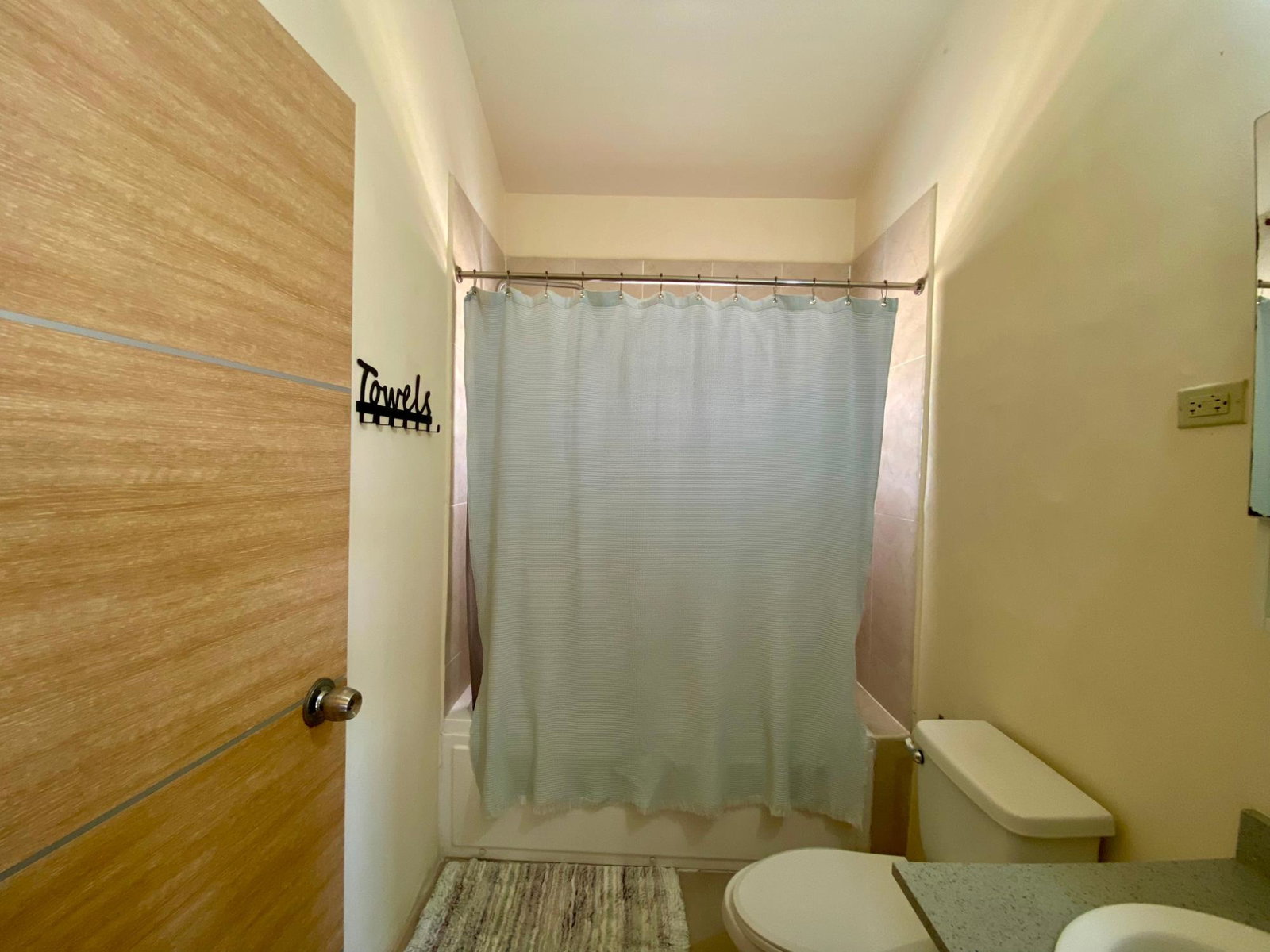 Sixth image of Lot 1165 Phoenix Park Village in Phoenix Park, St. Catherine, Jamaica - property is For Rent