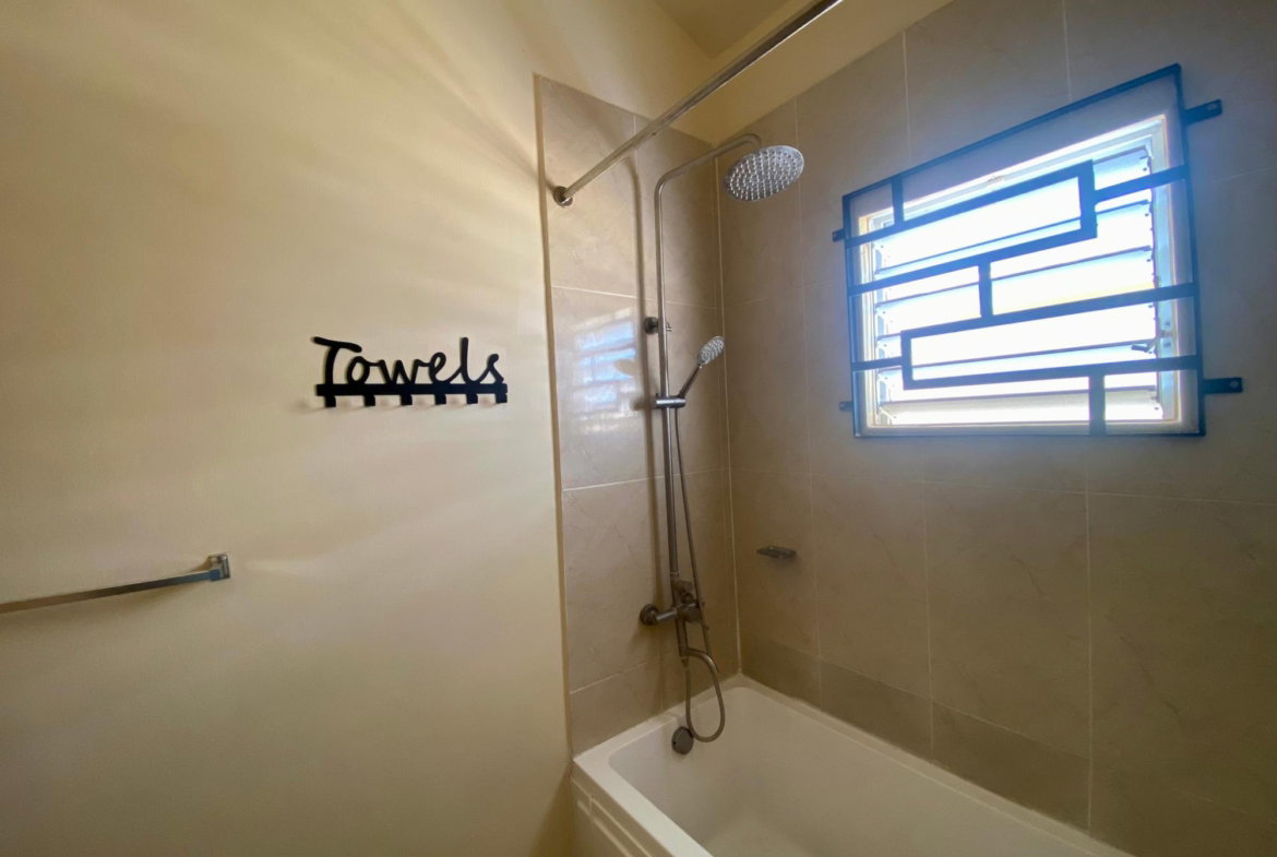 Seventh image of Lot 1165 Phoenix Park Village in Phoenix Park, St. Catherine, Jamaica - property is For Rent