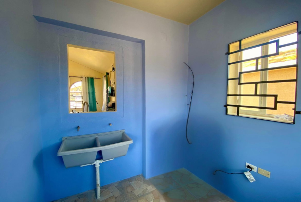 Twelfth image of Lot 1165 Phoenix Park Village in Phoenix Park, St. Catherine, Jamaica - property is For Rent