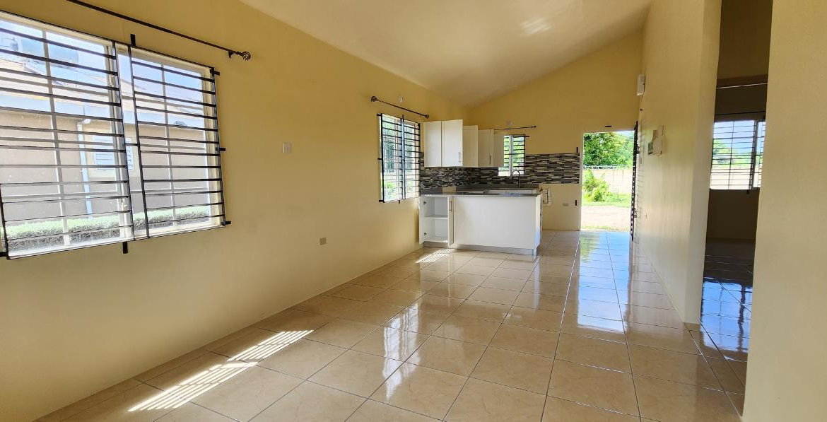 Seventh image of 686- Phoenix Park Village in Phoenix Park, St. Catherine, Jamaica - property is For Rent