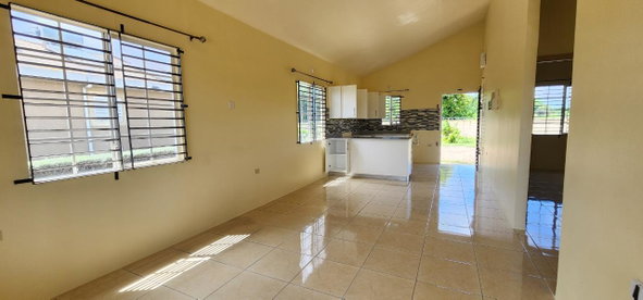 Seventh image of 686- Phoenix Park Village in Phoenix Park, St. Catherine, Jamaica - property is For Rent