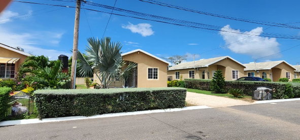 First image of 686- Phoenix Park Village in Phoenix Park, St. Catherine, Jamaica - property is For Rent