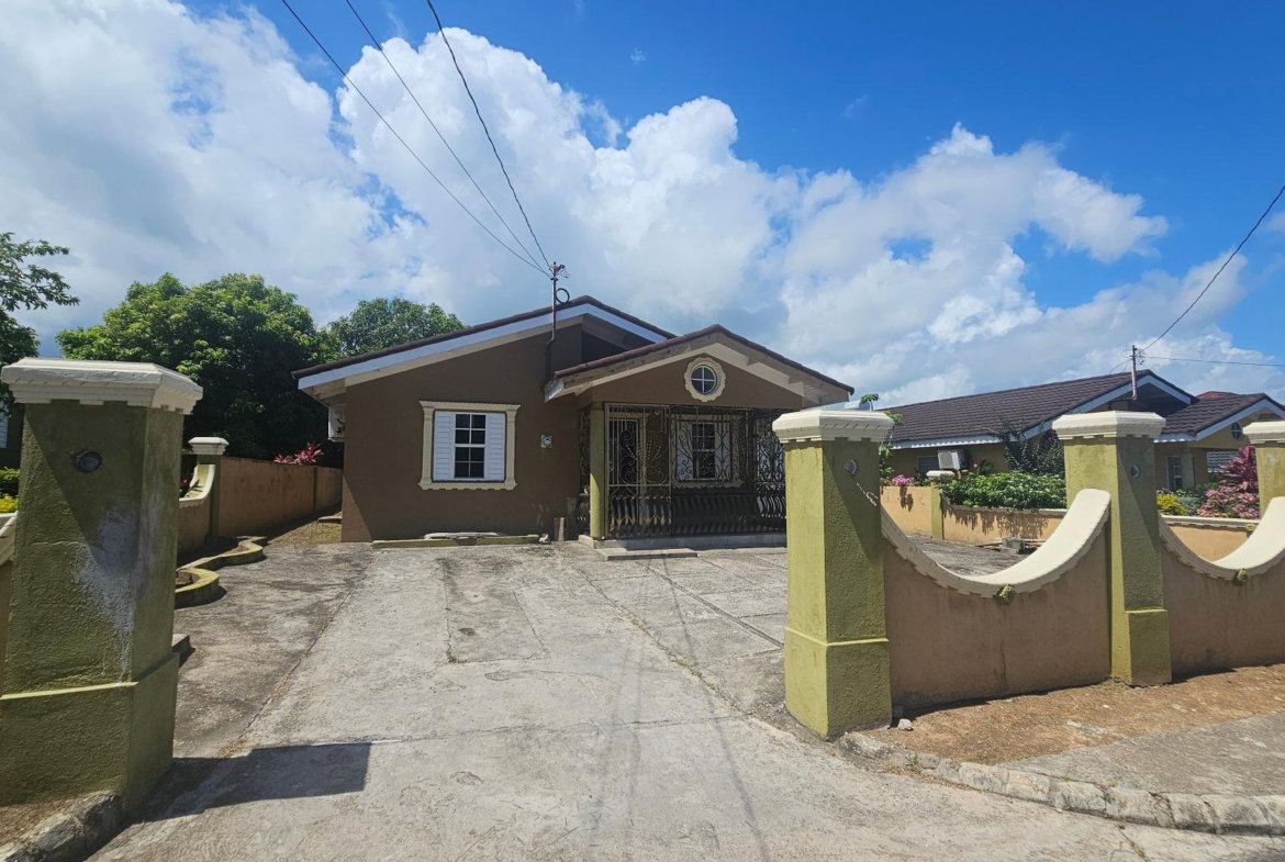 First image of 190 Sapphire Avenue in Falmouth, Trelawny, Jamaica - property is For Rent