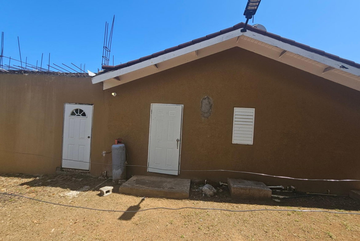 Sixth image of 190 Sapphire Avenue in Falmouth, Trelawny, Jamaica - property is For Rent