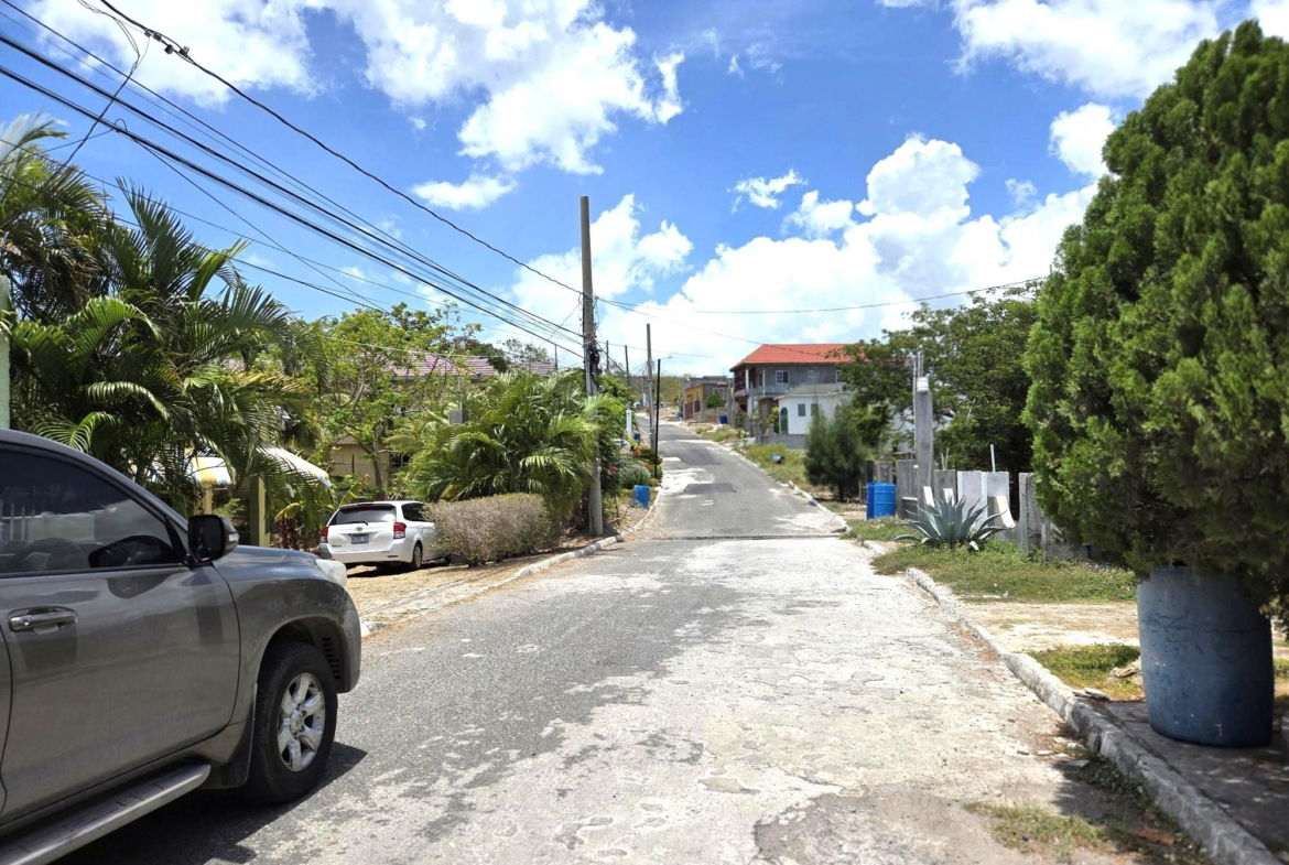 Sixth image of Clover Ave, Longville Par in Longville Park, Clarendon, Jamaica - property is For Sale