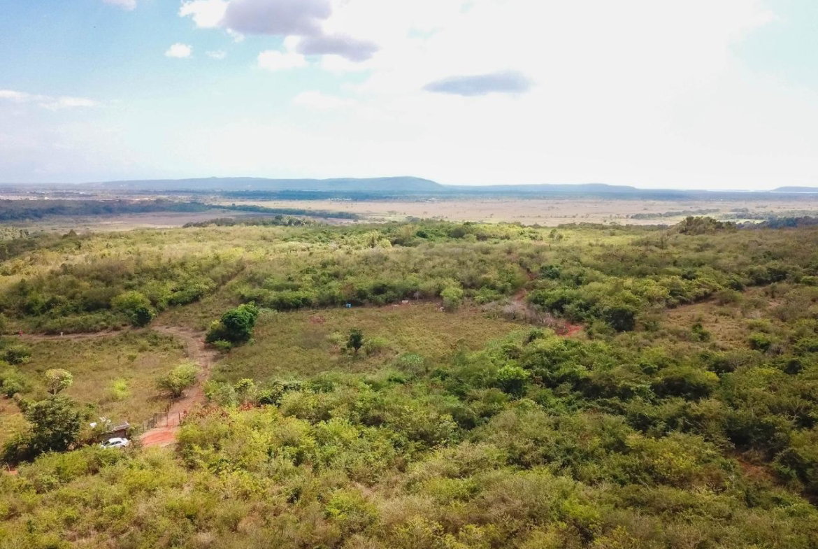 Fourth image of Bammy Hall Kitson Town st in Guanaboa Vale, St. Catherine, Jamaica - property is For Sale