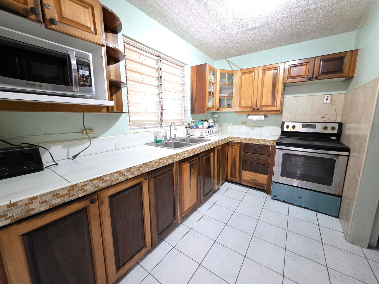 Tenth image of 203- Oliver Mews in Kingston 8, St. Andrew, Jamaica - property is For Sale