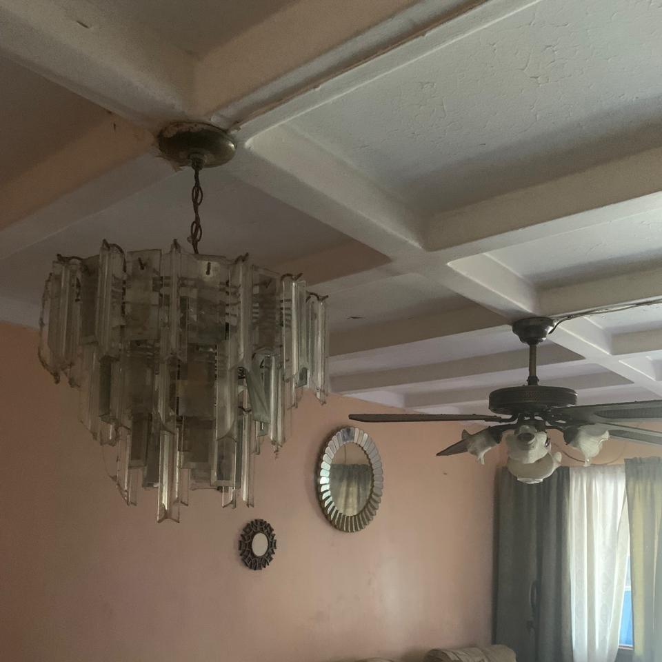 3-Bedroom-Fixer-Upper-House-for-Sale-in-Waterford-St.-Catherine Fourth image of 973 Caymanas Drive in Waterford, St. Catherine, Jamaica - property is For Sale