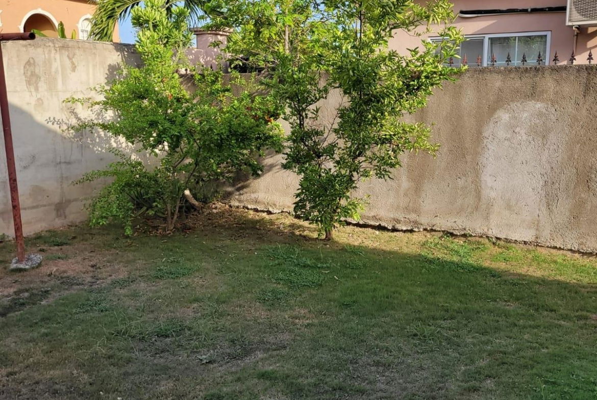 3-Bedroom-House-for-Rent-in-Caymanas-Estate-St.-Catherine-Jamaica Sixth image of a 29 Caymanas Country Club Est in Caymanas Estates, St. Catherine, Jamaica - property is For Rent