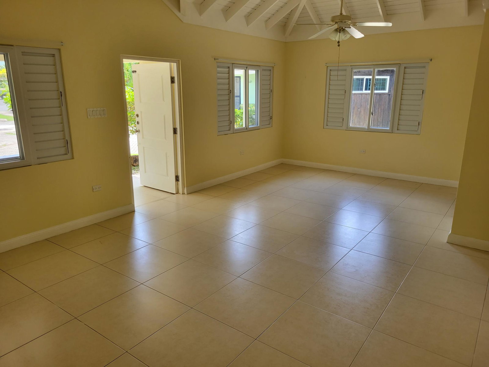 3-Bedroom-House-for-Rent-in-Richmond-Estates-St.-Ann-Jamaica Seventh image of 238 Richmond Estates in SALEM, St. Ann, Jamaica - property is For Rent