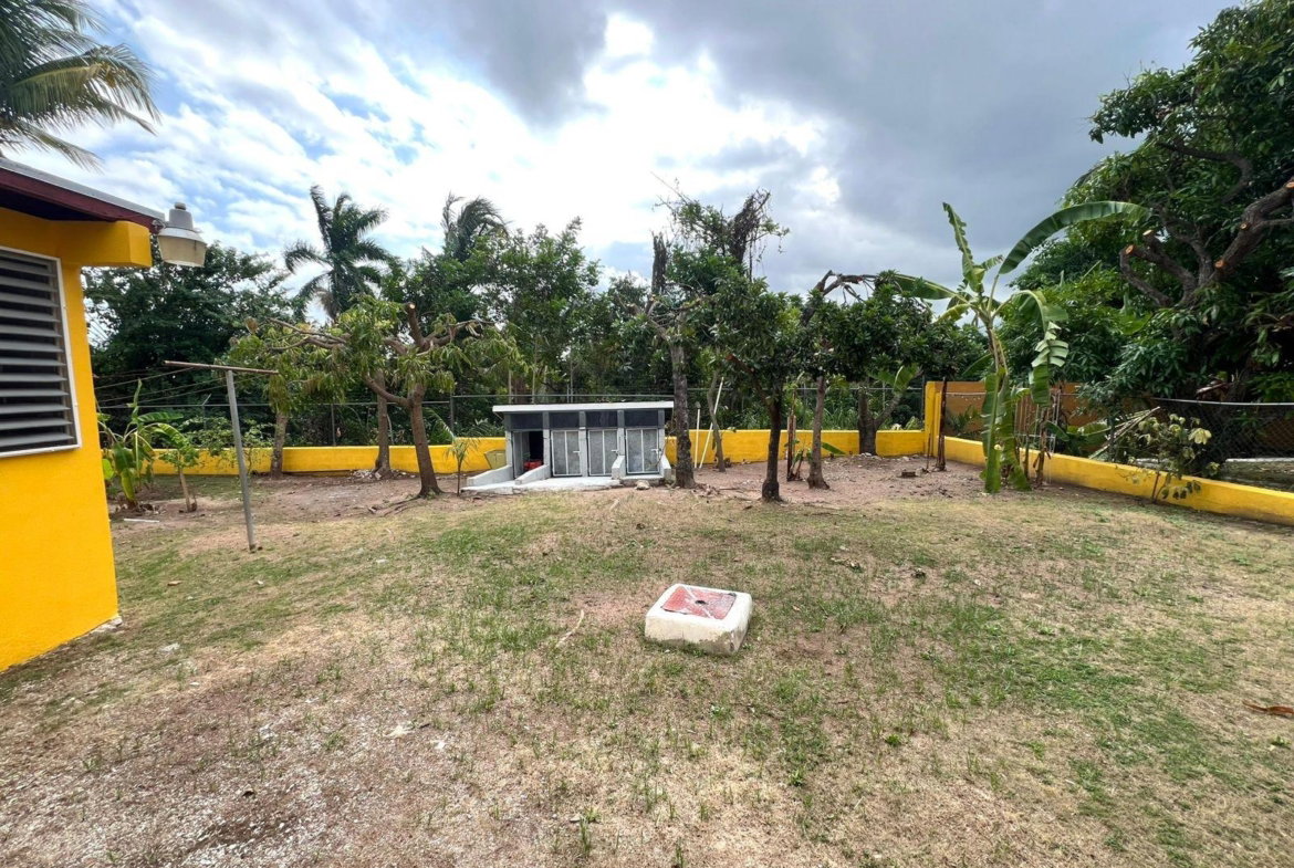 Third image of 3 Birdsucker Close in Kingston 8, St. Andrew, Jamaica - property is For Rent