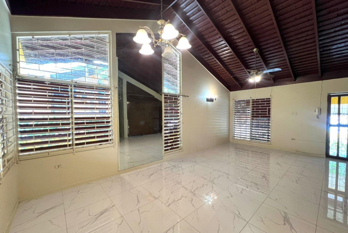 Ninth image of 3 Birdsucker Close in Kingston 8, St. Andrew, Jamaica - property is For Rent