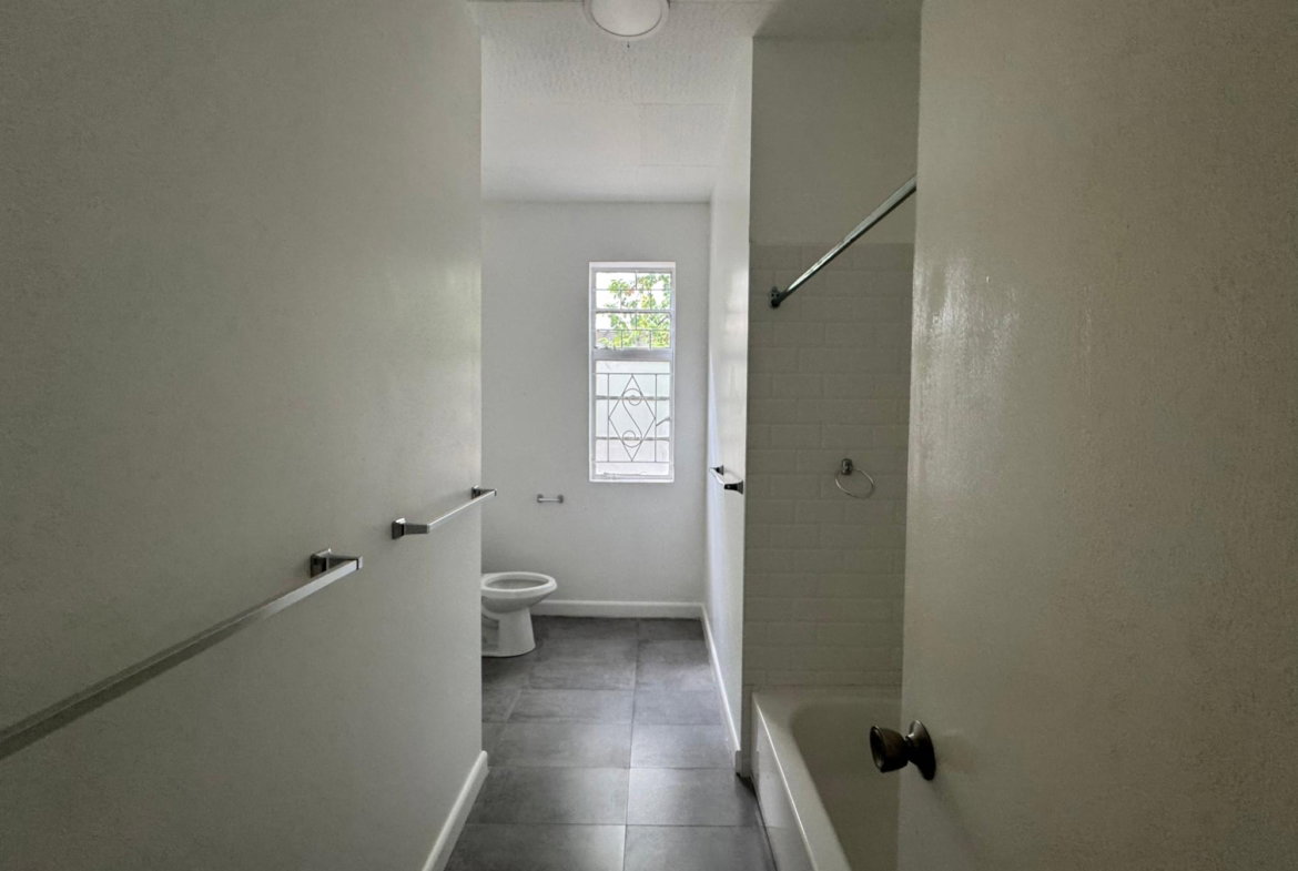 Eleventh image of 4 Avesbury Ave in Kingston 6, St. Andrew, Jamaica - property is For Rent