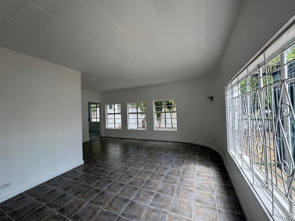 Twentieth image of 4 Avesbury Ave in Kingston 6, St. Andrew, Jamaica - property is For Rent