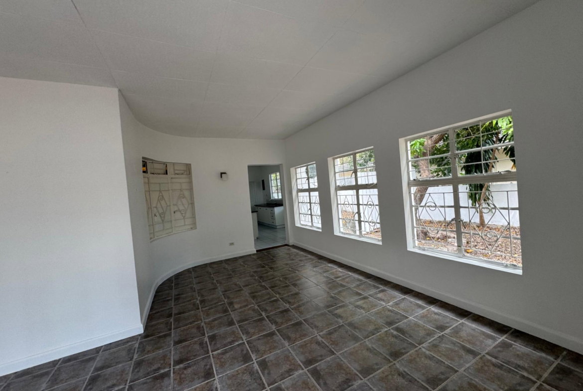 Twenty-First image of 4 Avesbury Ave in Kingston 6, St. Andrew, Jamaica - property is For Rent