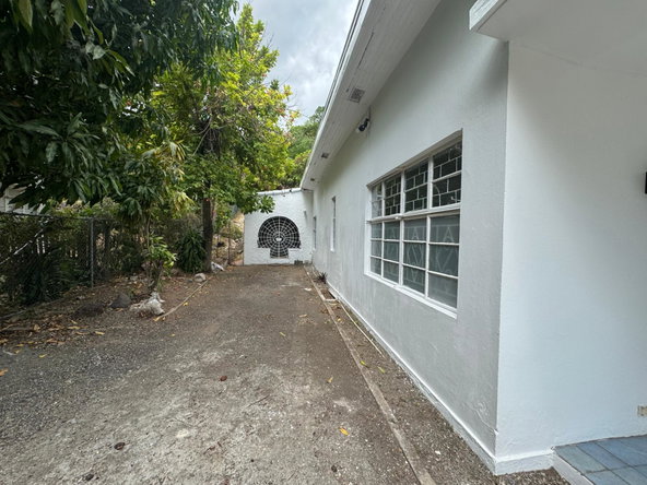 Fourth image of 4 Avesbury Ave in Kingston 6, St. Andrew, Jamaica - property is For Rent