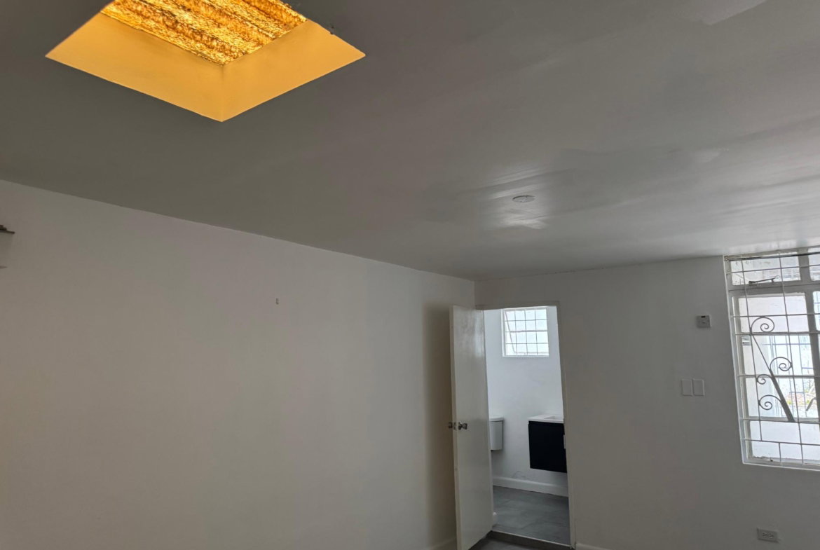 Sixth image of 4 Avesbury Ave in Kingston 6, St. Andrew, Jamaica - property is For Rent