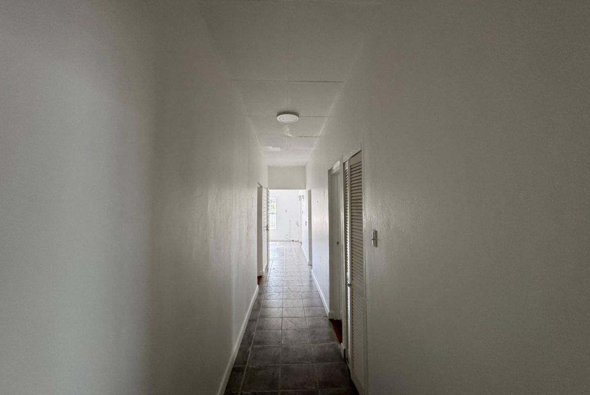 Seventh image of 4 Avesbury Ave in Kingston 6, St. Andrew, Jamaica - property is For Rent