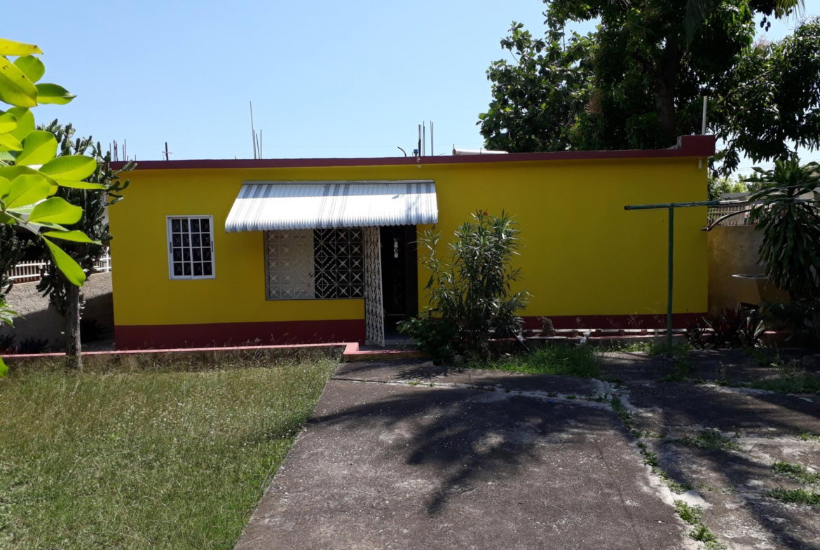 Ninth image of Iris Drive in Spanish Town, St. Catherine, Jamaica - property is For Sale