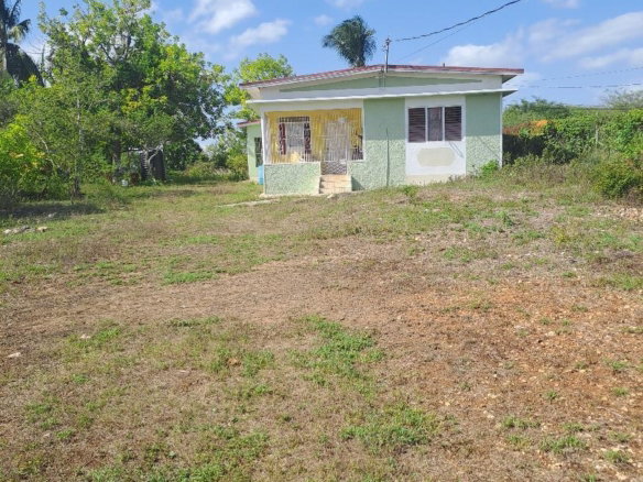 First image of Paisley Avenue in May Pen, Clarendon, Jamaica - property is For Sale