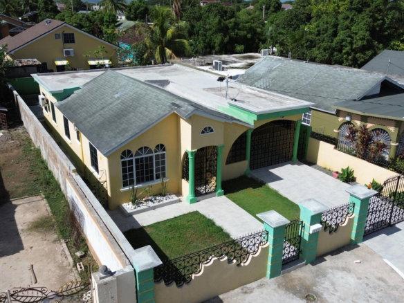 First image of 646 White Water Boulevard in White Water Meadows, St. Catherine, Jamaica - property is For Sale