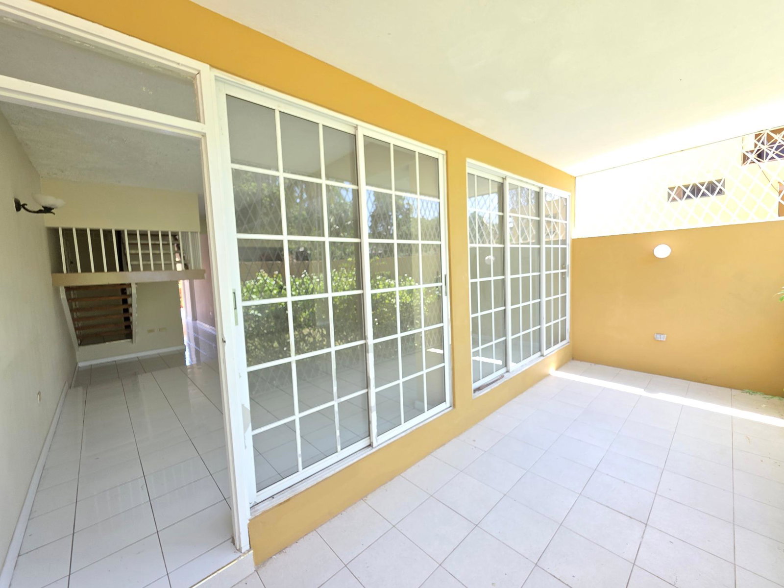 3-Bedroom-Townhouse-for-Rent-in-Waterworks-Country-Club-St.-Andrew-Jamaica Tenth image of 68-6-8 Waterworks Road in Kingston 8, St. Andrew, Jamaica - property is For Rent