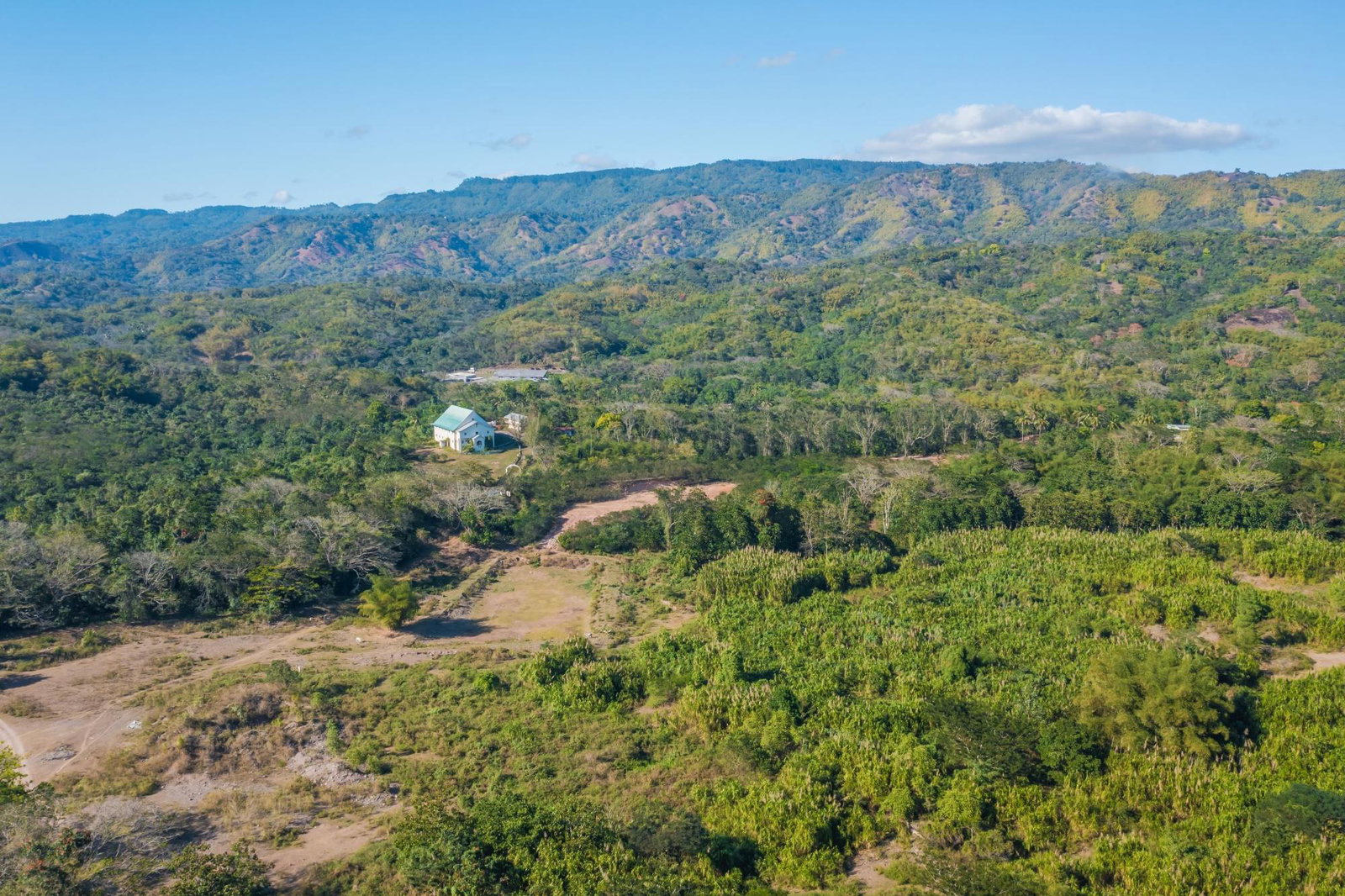 Fifth image of Morgans Valley , Northern in Morgans Pass, Clarendon, Jamaica - property is For Rent