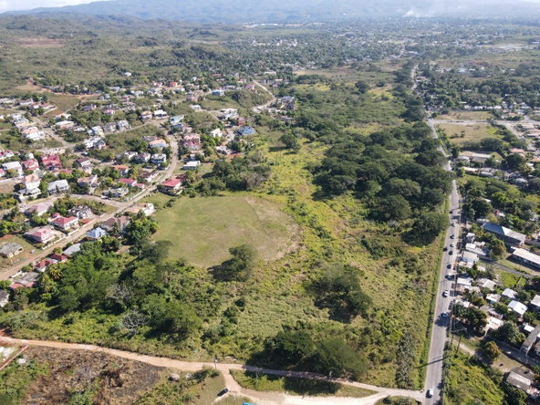 Twenty-Second image of 1014c- St. John's Road in Green Acres, St. Catherine, Jamaica - property is For Sale