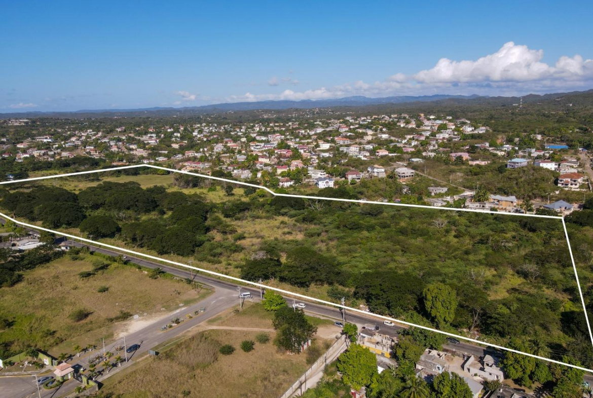 Sixth image of 1014c- St. John's Road in Green Acres, St. Catherine, Jamaica - property is For Sale