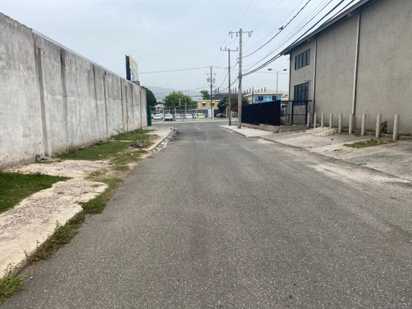 Fifth image of 4-13 Paraiso Avenue Kingston 1 in Kingston 10, St. Andrew, Jamaica - property is For Rent
