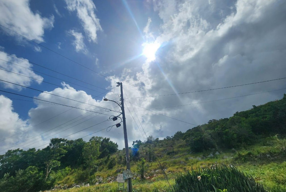 Seventh image of 15 Wicwar Huntley Mandevill in Huntley, Manchester, Jamaica - property is For Sale