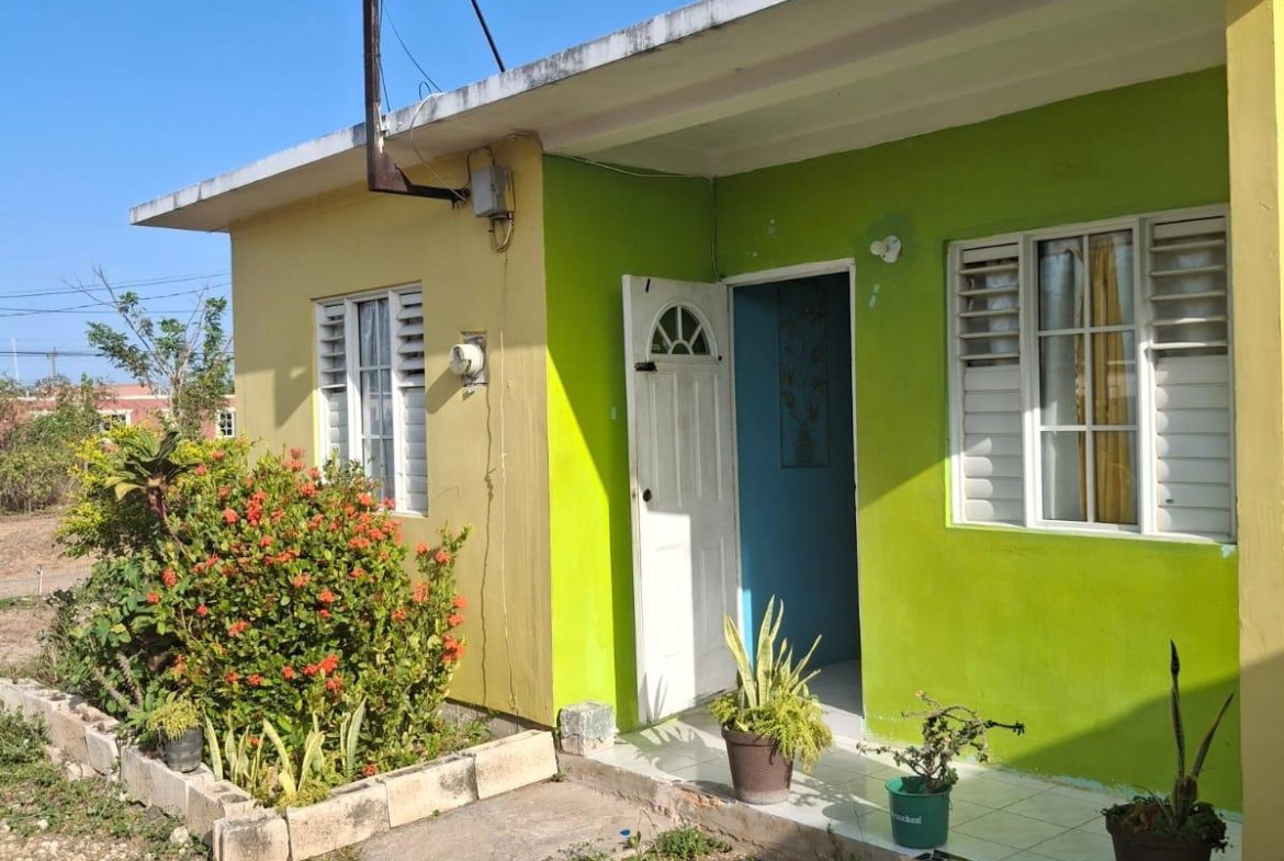 First image of 53 Seagull Crescent in CHEDWIN GARDENS, St. Catherine, Jamaica - property is For Sale