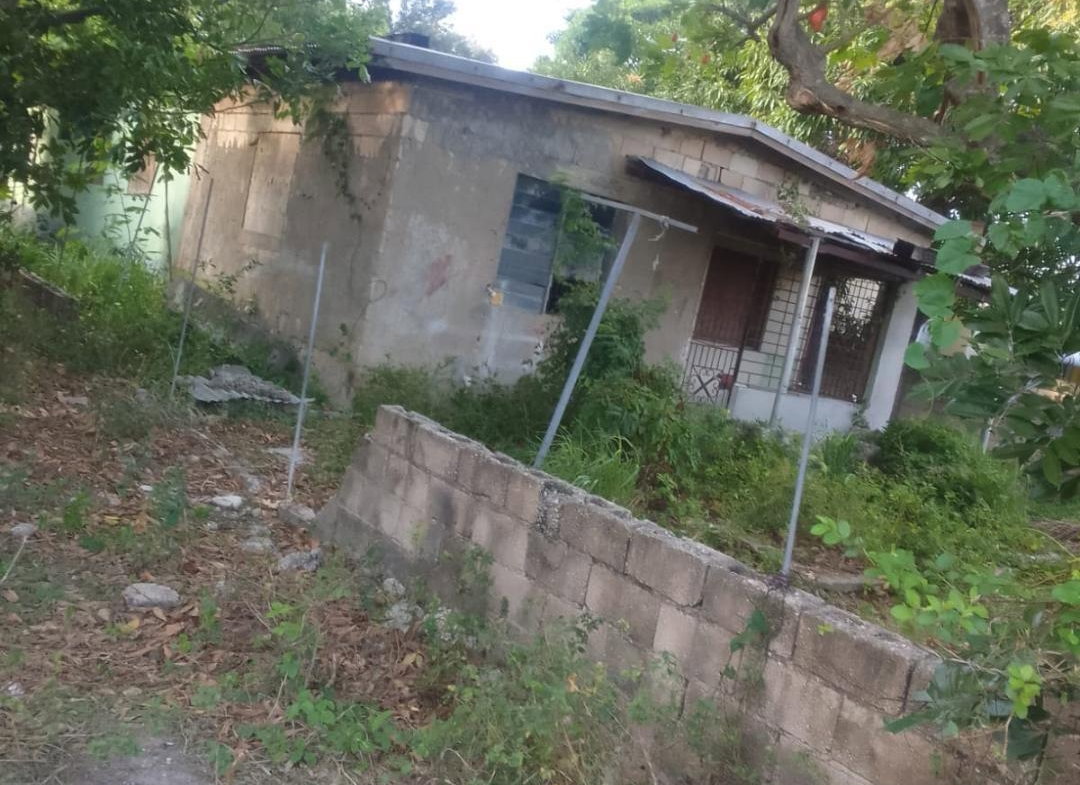Fourth image of 264 Regal Avenue in Horizon Park, St. Catherine, Jamaica - property is For Sale