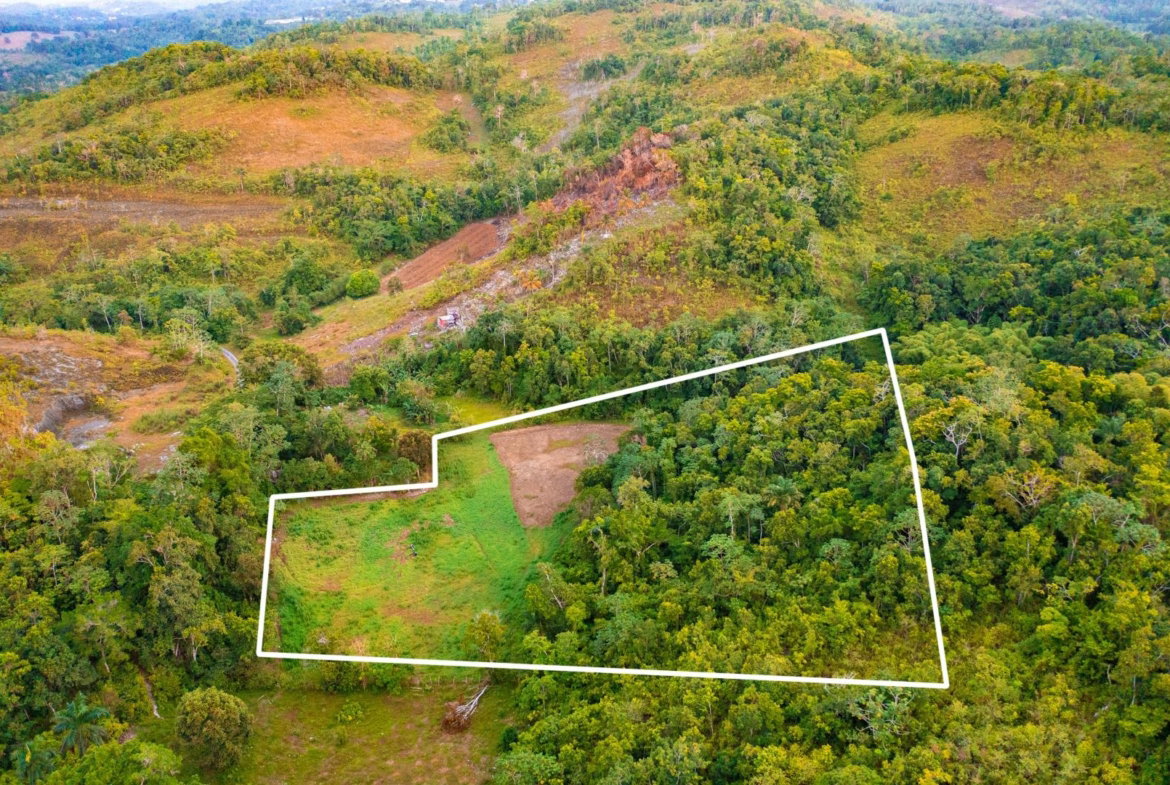 Fourth image of 92 Hermitage in Hermitage, St. Ann, Jamaica - property is For Sale