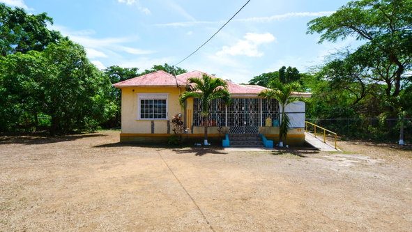 Sixth image of Four Paths in Four Paths, Clarendon, Jamaica - property is For Sale
